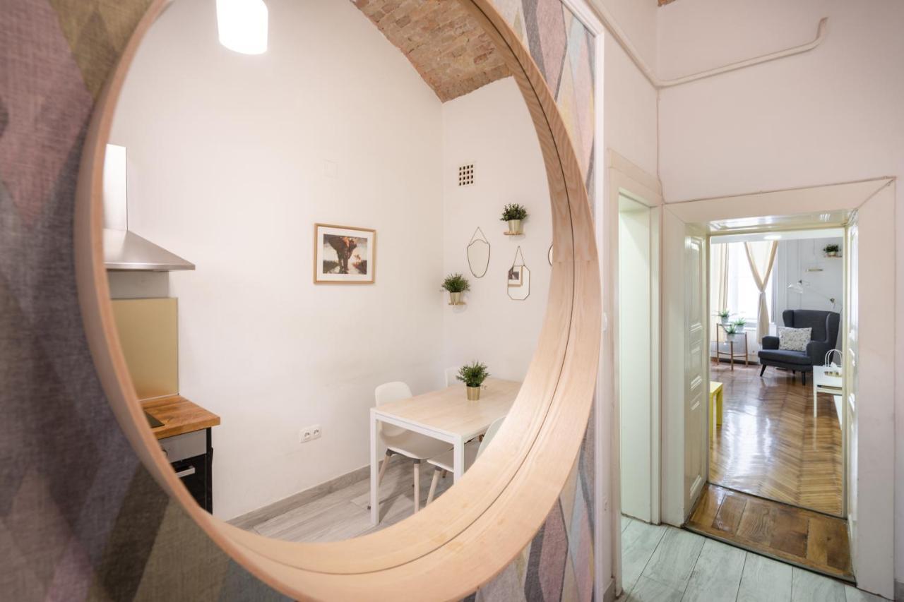 D20- Boutique Apartments, Best Location, By Bqa Budapest Bagian luar foto